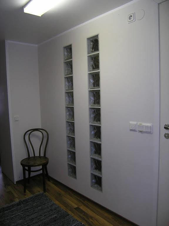 Kohtu Apartment Unique Kuressaare Ngoại thất bức ảnh